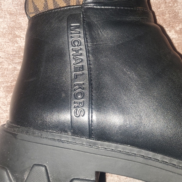Michael Kors Ridley Boot - Picture 5 of 11